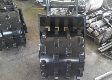 Landfill Compaction Wheel Excavator Attachment 660KG 10mm Roller Plate Thickness